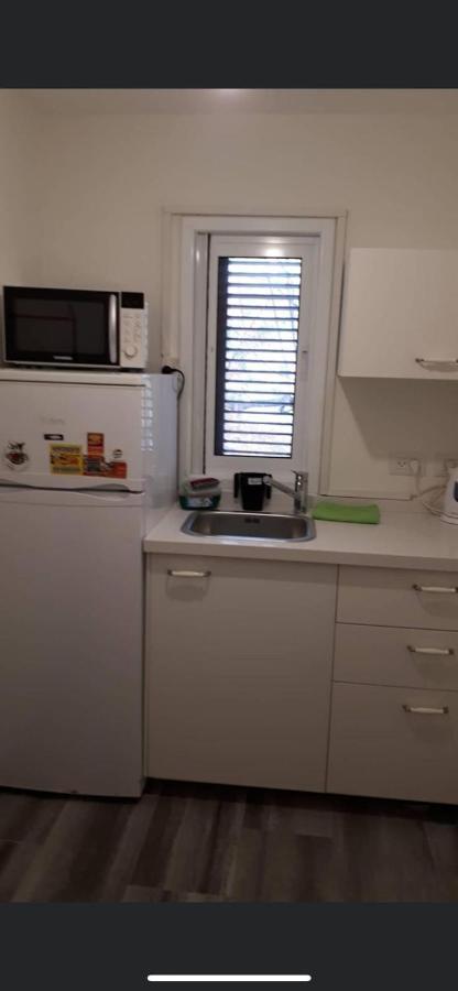 Etty'S House Hotel Petach Tikva ภายนอก รูปภาพ